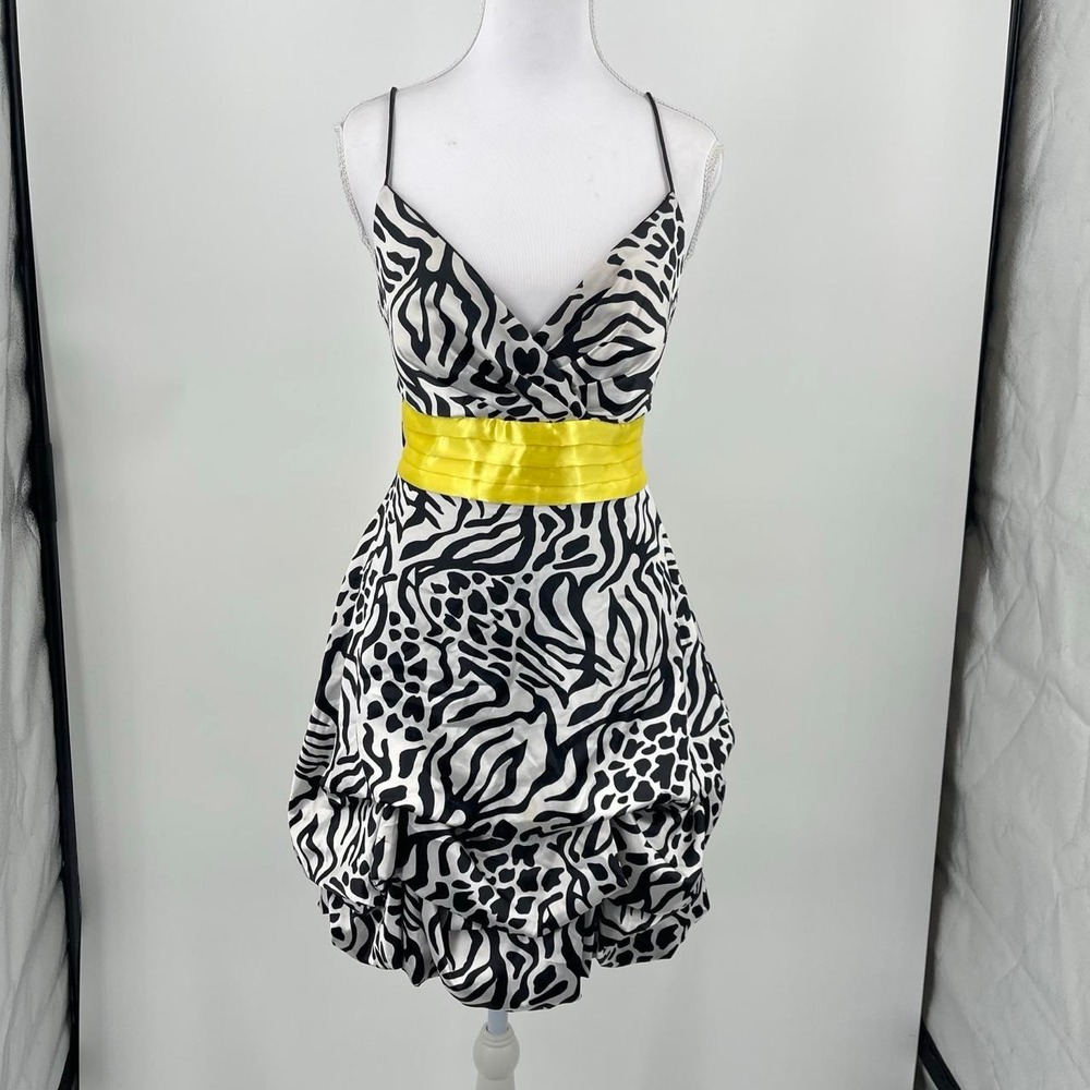 Vintage Y2K Zebra Print Mini Dress 9 M McBling Bubble Hem Satin Party Glam Scene